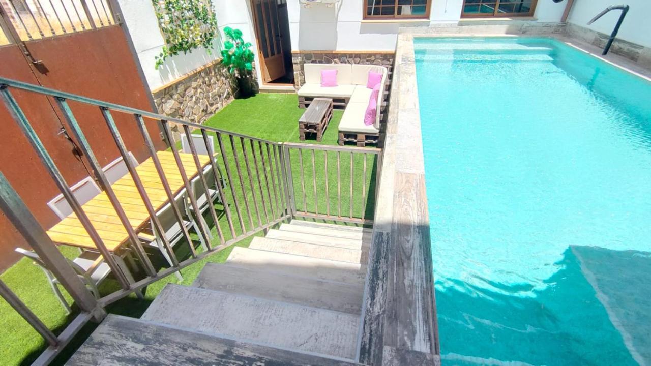 Escapada Delux Pension Ossa de Montiel Buitenkant foto